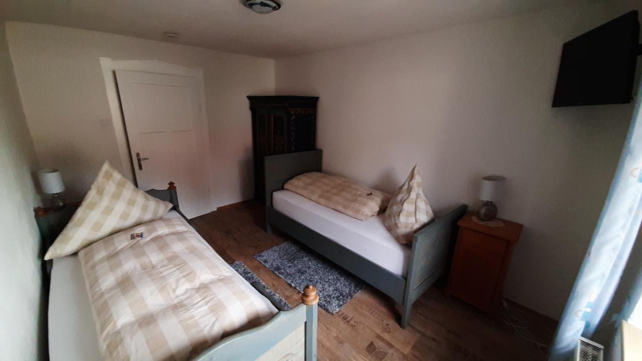 Apartmenthaus "Zum Birnbaum" Rosstal Eksteriør bilde